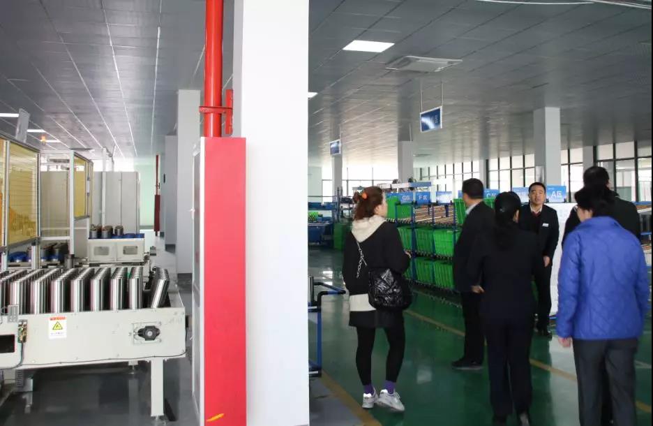 浙江省工会副主席张卫华女士一行来开元官方慰问调研